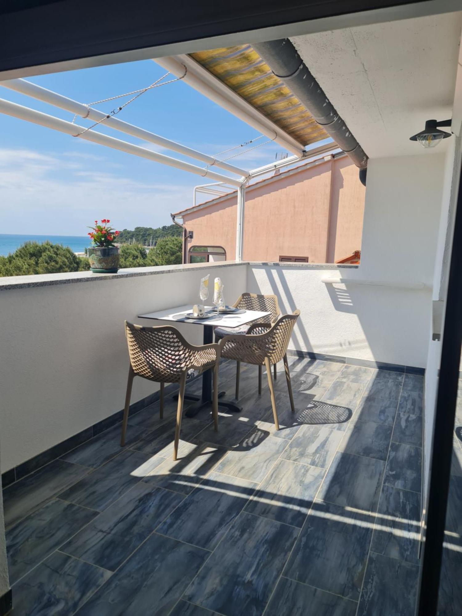 Rivamare - Rovinj Hotel Exterior photo