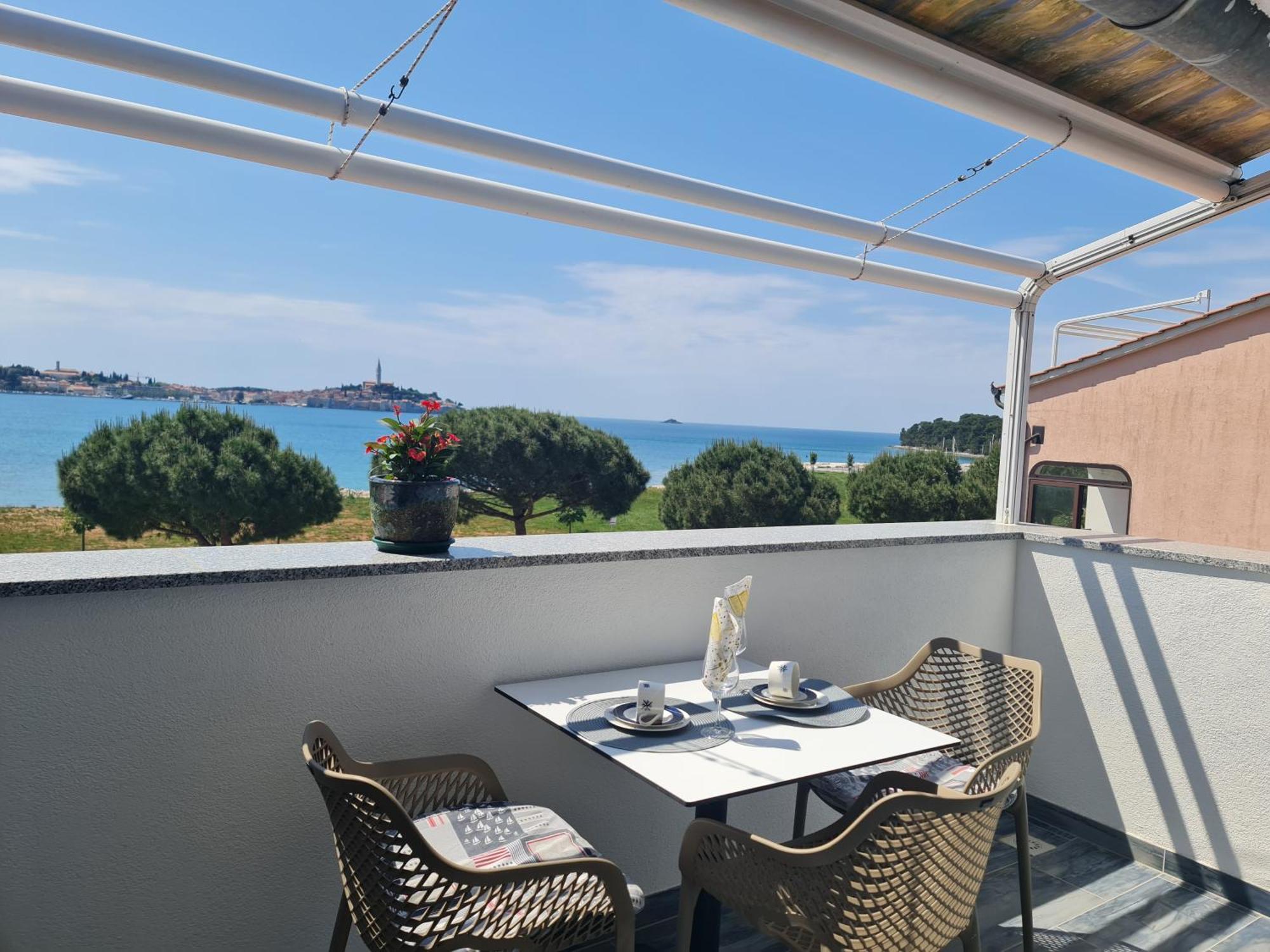 Rivamare - Rovinj Hotel Exterior photo